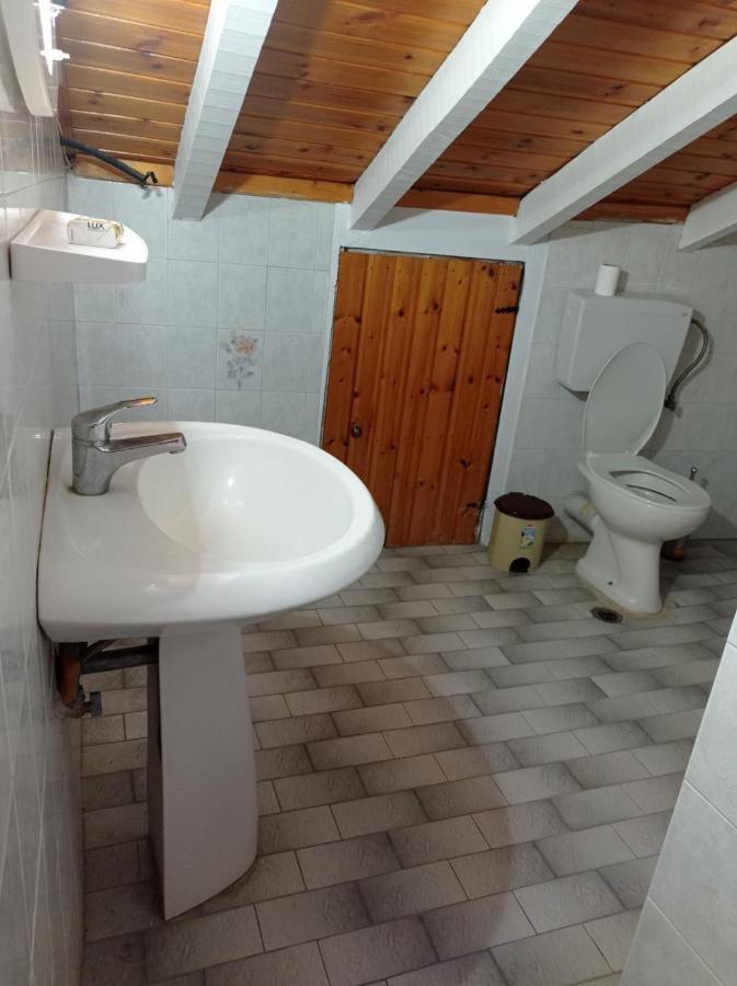 Christos Center Rooms Raches  Exterior foto