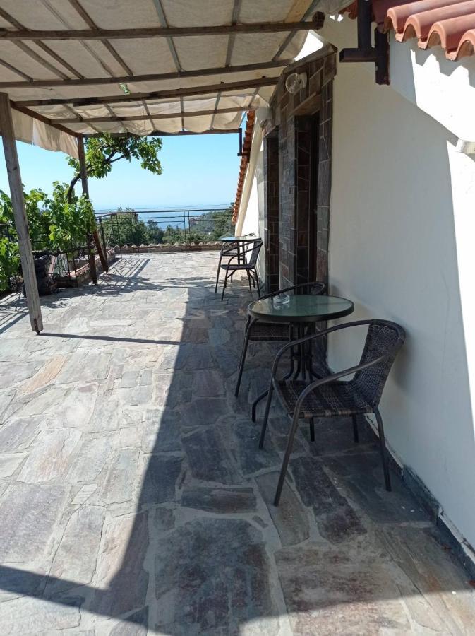 Christos Center Rooms Raches  Exterior foto