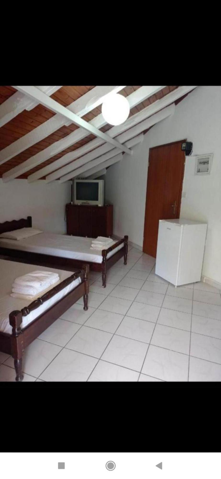 Christos Center Rooms Raches  Habitación foto